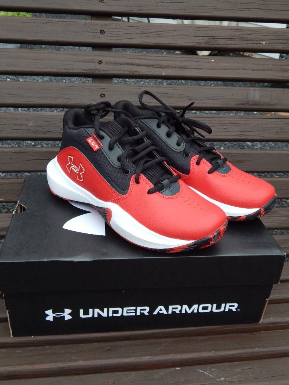 Under Armour GS Lockdown 7 Boys Basketball Shoes Red Black Size 6.5Y New In Box